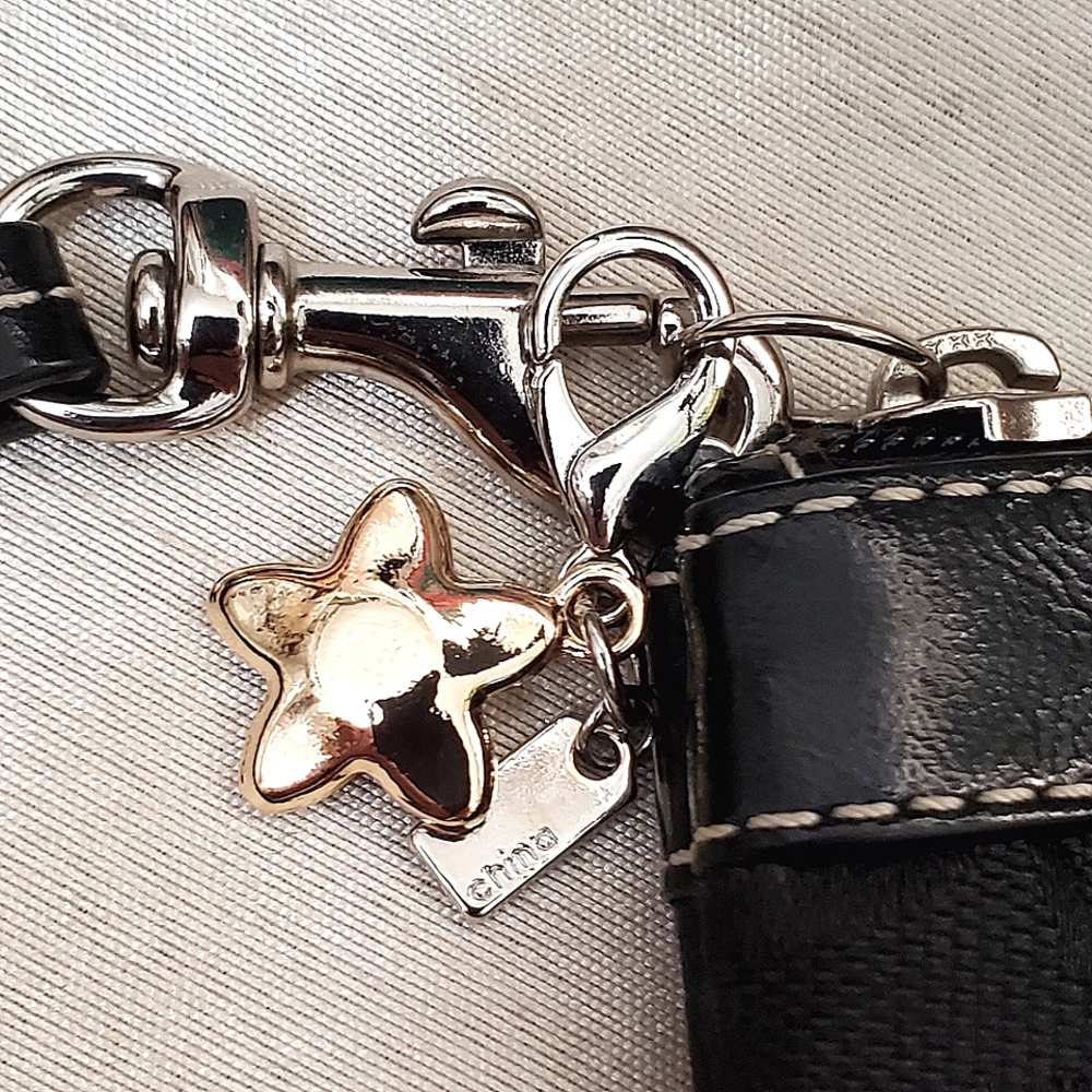 Coach Black Signature Jaquard & Patent Leather Trim Wristlet, EUC - Picture 11 of 13